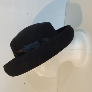 Scala Vintage Classic Black Wool Rolled Brim Womens Hat With Ribbon